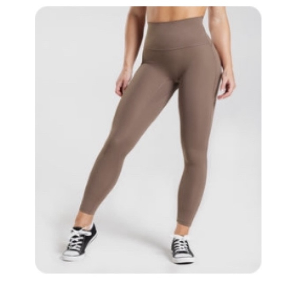 Gymshark Legacy Leggings Truffle Brown size L